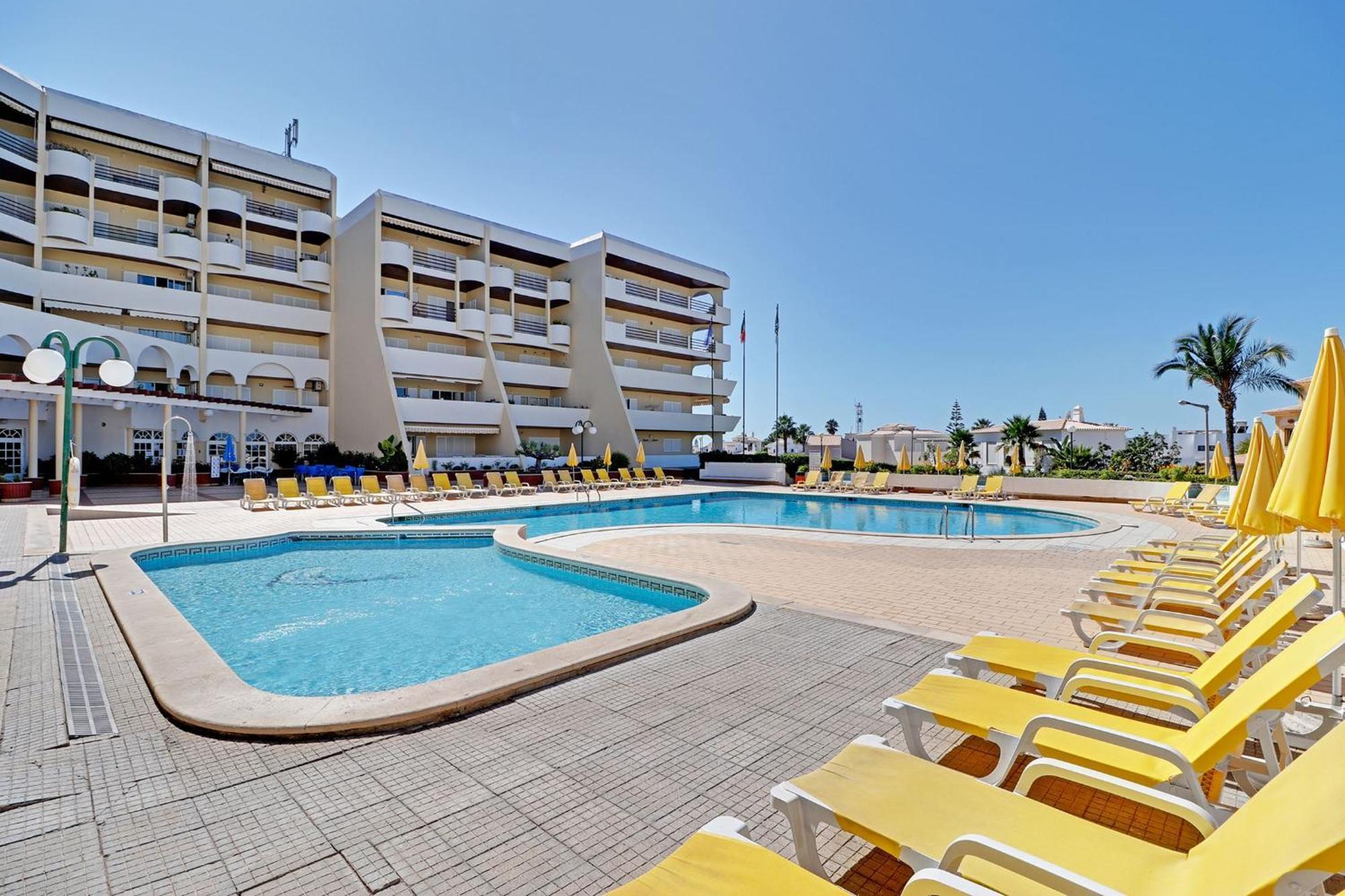 Albufeira Concept 2 With Pool By Homing Leilighet Gale  Eksteriør bilde